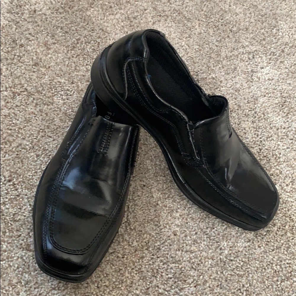 Black dress shoes youth